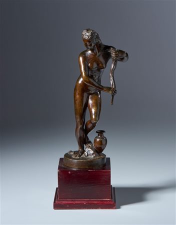 
Venere Anadiomene. Toscana, XVI-XVII secolo. Bronzo e patina trasparente rossastra  
 cm 29 x 1 3x 12