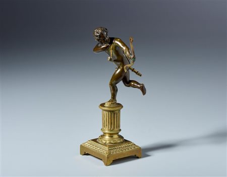  
Cupido. Barthelemy Prieur (1535-1611) Scuola di. Probabilmente XVII secolo. Bronzo con patina rossastra trasparente, tracce di patina artificiale nera 
 Il bronzo cm 11,5 x 8 x 9