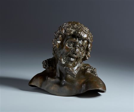  
Uomo Bacchico. Adriaen de Vries (l'Aia, 1556- Praga, 1626) Dal modello di. XVI-XVII secolo? Accompagnato da esami della lega 
 cm 21 X 26 X 15 