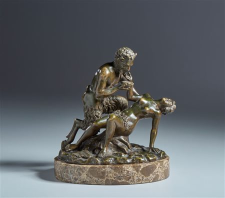 
Satiro e ninfa, Arte veneta, XVII secolo,  Bronzo a patina nera bituminosa  
 cm 18,5 x 18 x 12