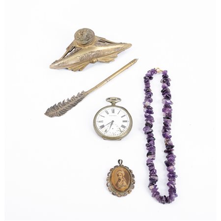 CALAMAIERA, OROLOGIO DA TASCA, COLLANA E PENDENTE