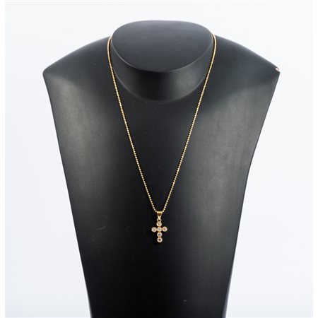 COLLANA con pendente in oro giallo 18 KT con brillanti