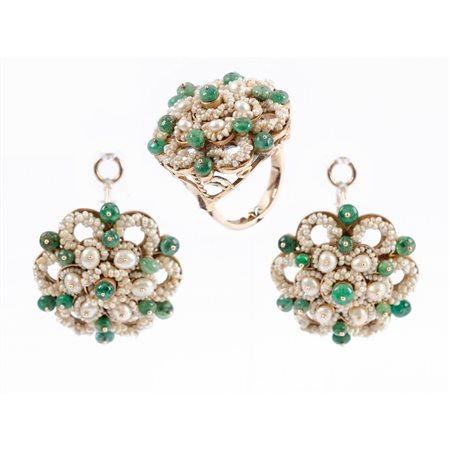 PARURE composta anello e orecchini in oro 12 KT con smeraldi