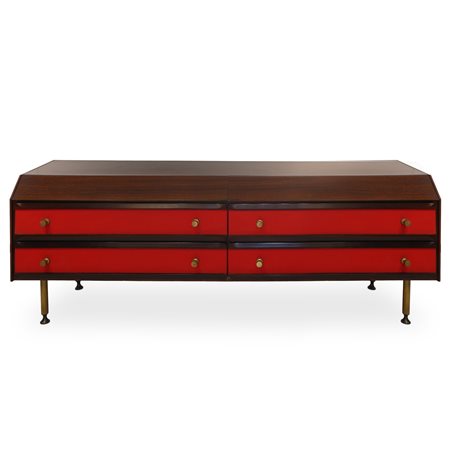 Cassettiera in legno di palissandro con riporti in tessuto rosso e pomelli e piedi in ottone , Anni 60
