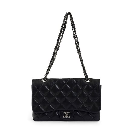 Chanel Borsa Timeless 28 In pelle nera. Completa di dustbag e tag di...