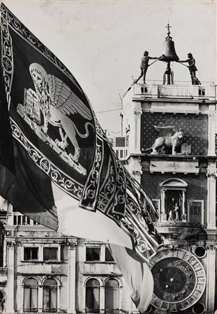 Gianni Berengo Gardin 1930-2025 Senza titolo (Piazza San Marco, Venezia)...