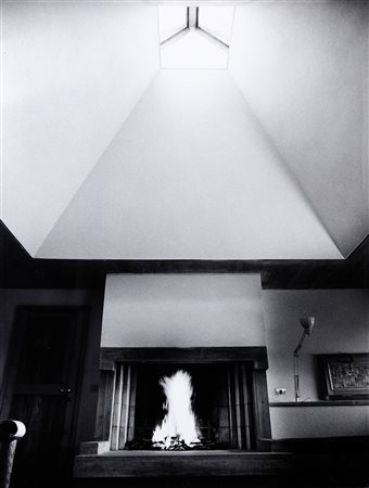 Ugo Mulas 1928-1973 Casa Franchetti, Sardegna. Interno, camino stampa alla...