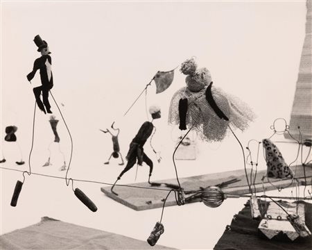 Ugo Mulas 1928-1973 Senza titolo, dalla serie 'Cirque Calder' stampa alla...