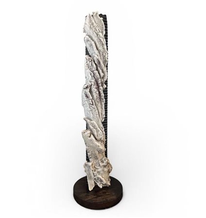 Carlo Zauli (Faenza, 18/08/1926 - Faenza, 14/01/2002) 
"Stele" 
Scultura in gres Cm 61x18x12