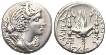 C. Valerius Flaccus, Denarius, Massalia, 82 BC; AR (3,87 g; 16,8 mm; 6 h)