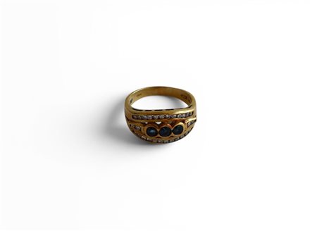 Anello in oro 750 e zaffiri