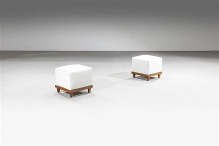 PRODUZIONE ITALIANA<BR>Coppia di sgabelli
