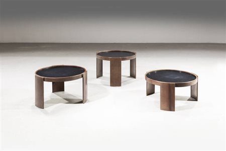 GIANFRANCO FRATTINI<BR>Set di tre tavolini mod. 780
