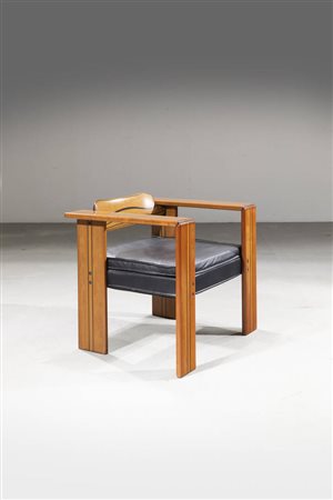 AFRA E TOBIA SCARPA<BR>Poltrona della serie Artona