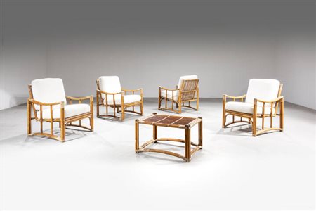 PRODUZIONE ITALIANA<BR>Salotto composto da quattro poltrone e un tavolino