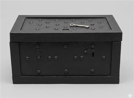 Monumentale Forziere in Ferro Battuto "Travel Safe" – Stile Gotico cm 49x30x26