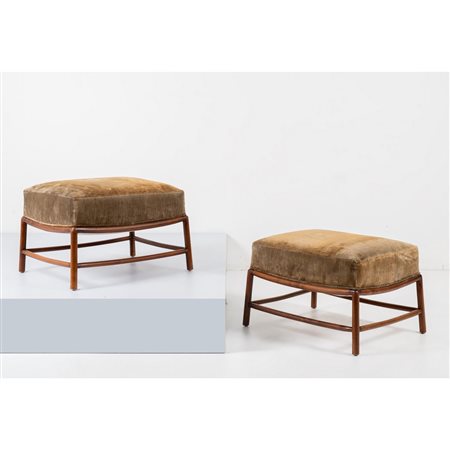 HAROLD ROBSJOHN GIBBINGS, Coppia di pouf