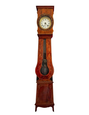 Orologio a torre in legno dolce