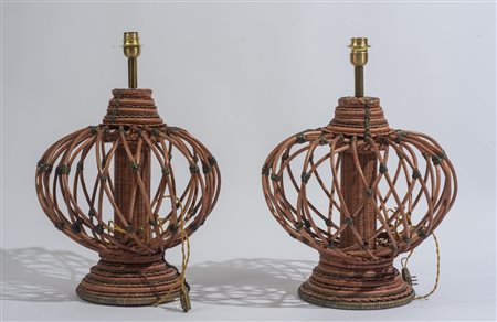 Ferdinando Loffredo (XX sec. - ) Coppia di lampade 1975 - In midollino. Base...