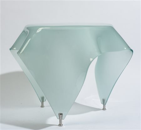 Tavolino da caffè, mod. Foulard - Per Reflex Italia. plexiglass H. 52 x 51 cm