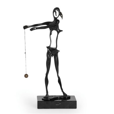 SALVADOR DALÍ
