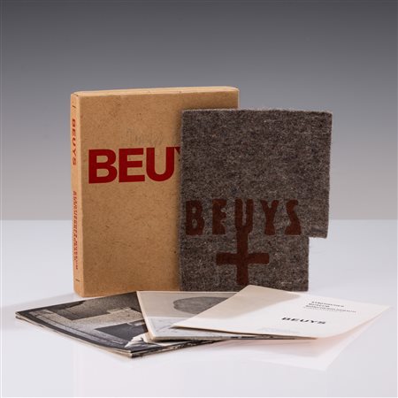 Joseph Beuys 1921 Krefeld (DE)-1986 Düsseldorf (DE), Katalog-Kassette BEYUS...