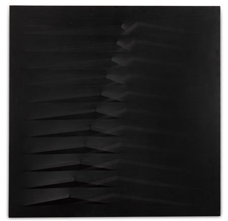 Agostino Bonalumi 1935 Vimercate-2013 Desio Nero tela estroflessa e tempera...