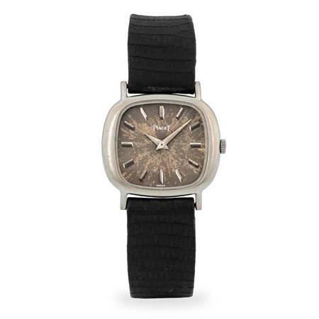 Piaget, Classique ref. 9451 in oro bianco 18k, quadrante nero virato al...