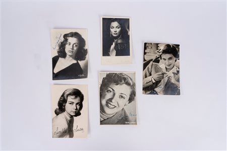 Lucia Bosè (1931 - 2020)  - Fotografia con firma autografa, insieme ad altre foto di attrici, 1950s