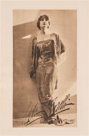 Lyda Borelli (22 marzo 1887 - 2 giugno 1959)  - Foto con firma autografa, 1900s