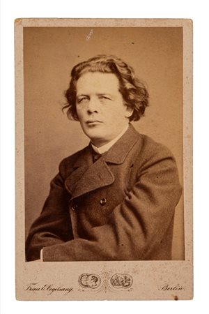 Anton Rubenstein (Ofatinți 28 novembre 1829 - Peterhof 20 novembre 1894)  - Foto formato CDV con firma autografa al retro, 1882
