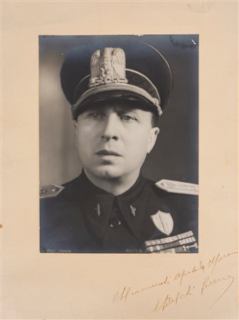Adelchi Serena (L'Aquila 1895 - Roma 1970)  - Fotografia con dedica e firma autografe, 1940
