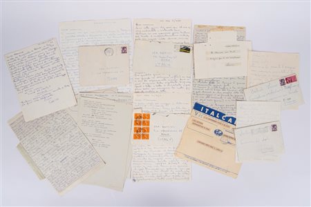 Lucio Battisti (Poggio Bustone 1943 - Milano 1998)  - 6 lettere, vergate ed autografe di Lucio Battisti, alcuni foglietti con appunti vari, testi di canzoni, disegni, schizzi vari, lettere della mamma, 1960s