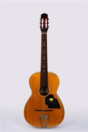 Lucio Battisti (Poggio Bustone 1943 - Milano 1998)  - Chitarra acustica a sei corde, appartenuta a Lucio Battisti, 1970s