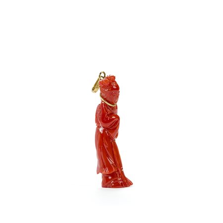 Pendente con figura orientale