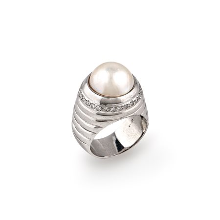 Anello con perla mabè