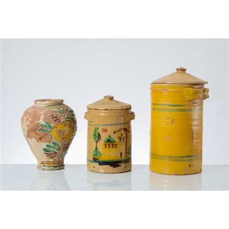 MANIFATTURA SICILIANA DEL XIX E XX SECOLO, Tre ceramiche