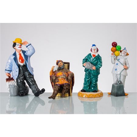 MANIFATTURA INGLESE DEL XX SECOLO, Quattro sculture