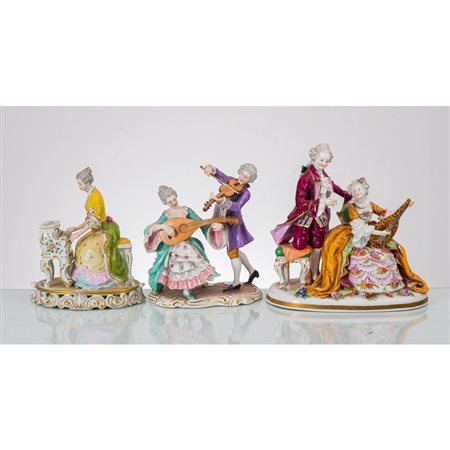 MANIFATTURA DI CAPODIMONTE DEL XX SECOLO, Tre gruppi