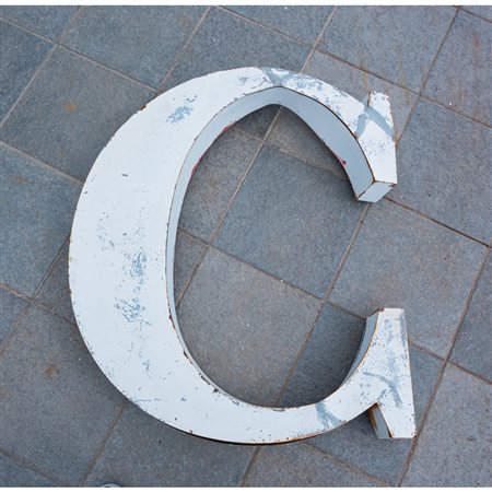 LETTERA SCATOLATA "C" IN FERRO