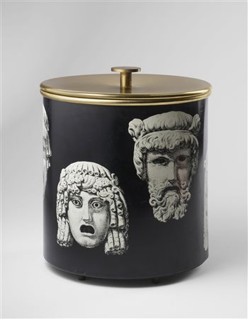 Piero Fornasetti.Portaghiaccio con coperchio della serie 'Mascheroni', 1960...