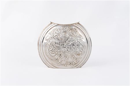 Piccolo vaso da fiori.Argenteria artistica milanese della seconda metà del XX...