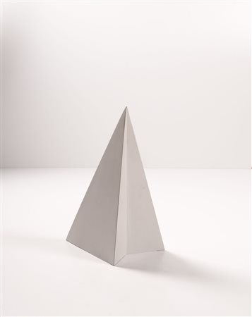 Pyramid V
