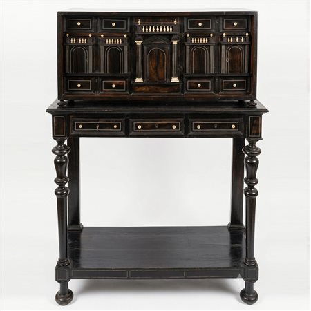 Monetiere in legno di palissandro