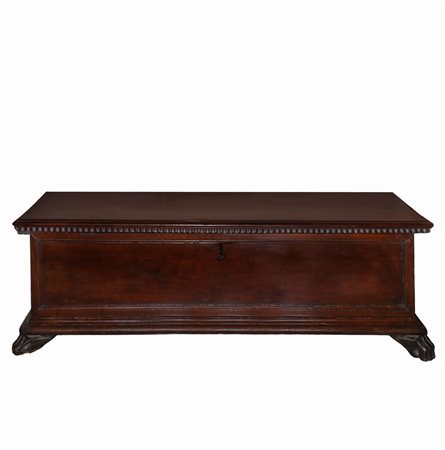 Cassapanca in legno di noce