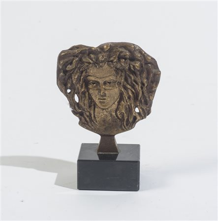 Vito Pancella (1945 - 2005) 
L'Aurora 1998/1999
bronzo 14 x 13 cm