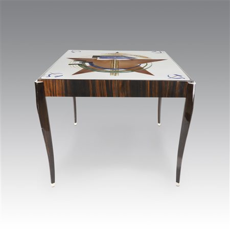 Celeste Dell'Anna (disegno di)  
Tavolo d'appoggio “Turning The Tables” - Limited edition design: stella rossa 
 cm 74x86,5x86,5