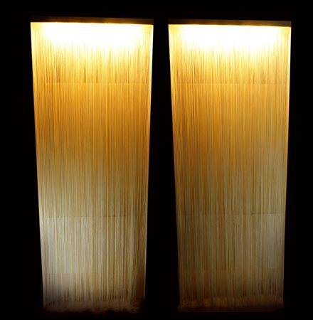  
Coppia di lampade da soffitto mod. Garbo, produzione Sirrah - Imola 1976
 cm 100x102x12