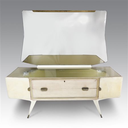 Silvio Cavatorta  
Mobile in legno laccato avorio 
 cm 175x180x51