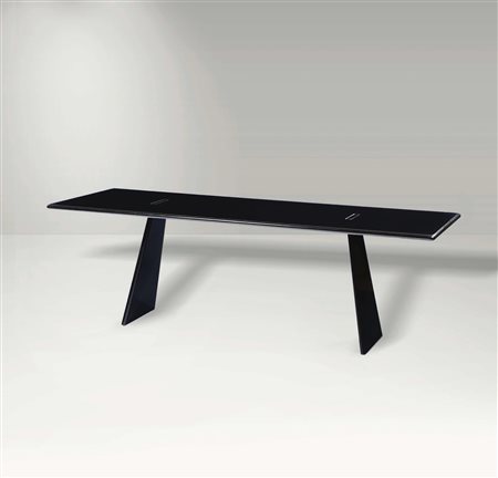Angelo Mangiarotti (1921 - 2012) 
Tavolo modello "Asolo", produzione Skipper - Italia 1981
 cm 200 x 80 x 72 - spessore piano cm 3